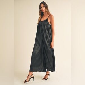 Elegant Black Pleated Jumpsuit